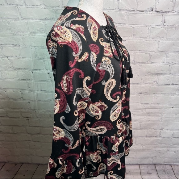 WHBM Paisley Print Tie Front Top Large - Picture 5 of 10